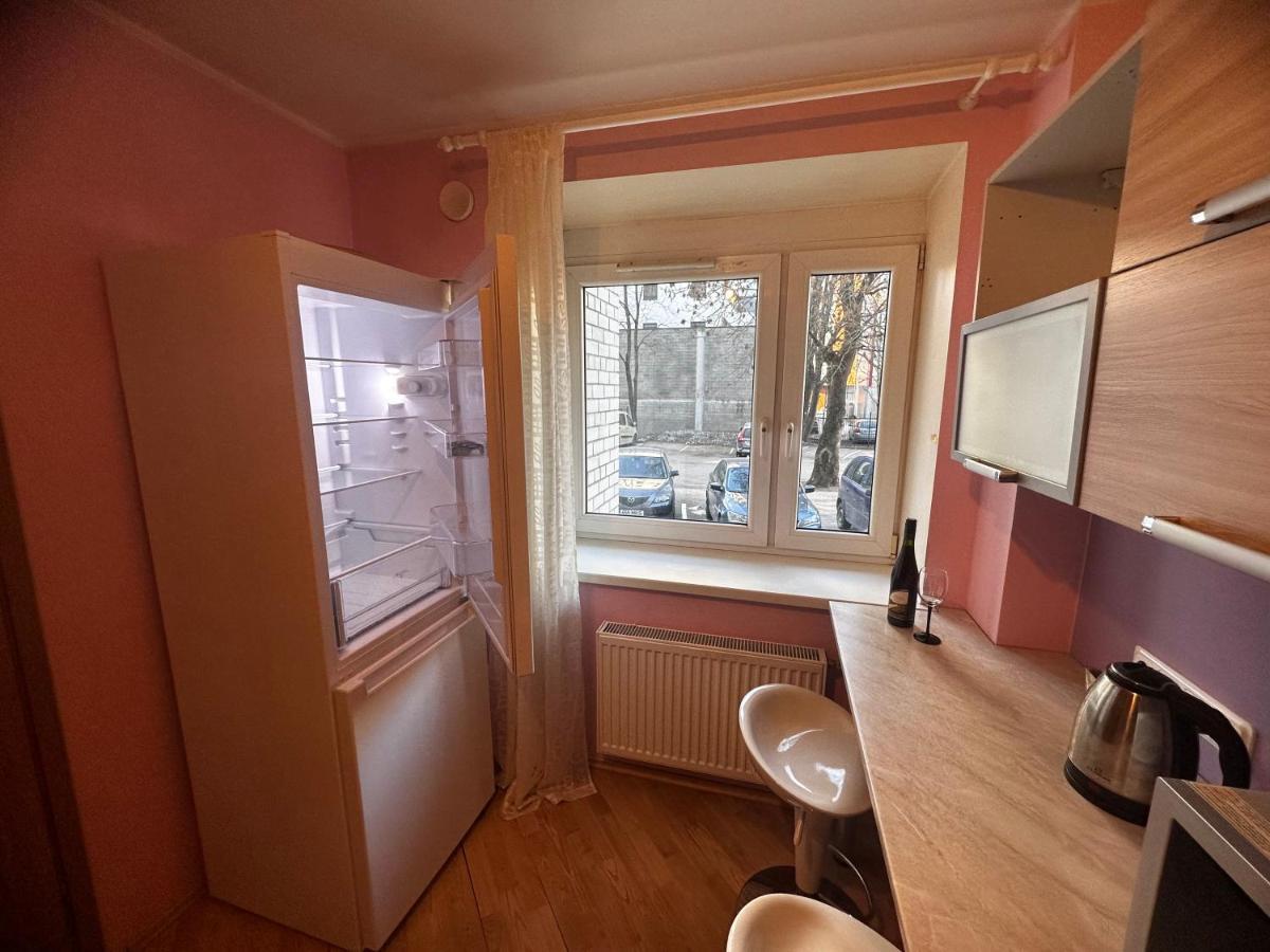 4Br Apartment In Tallinn City Centre With Free Parking Exterior photo